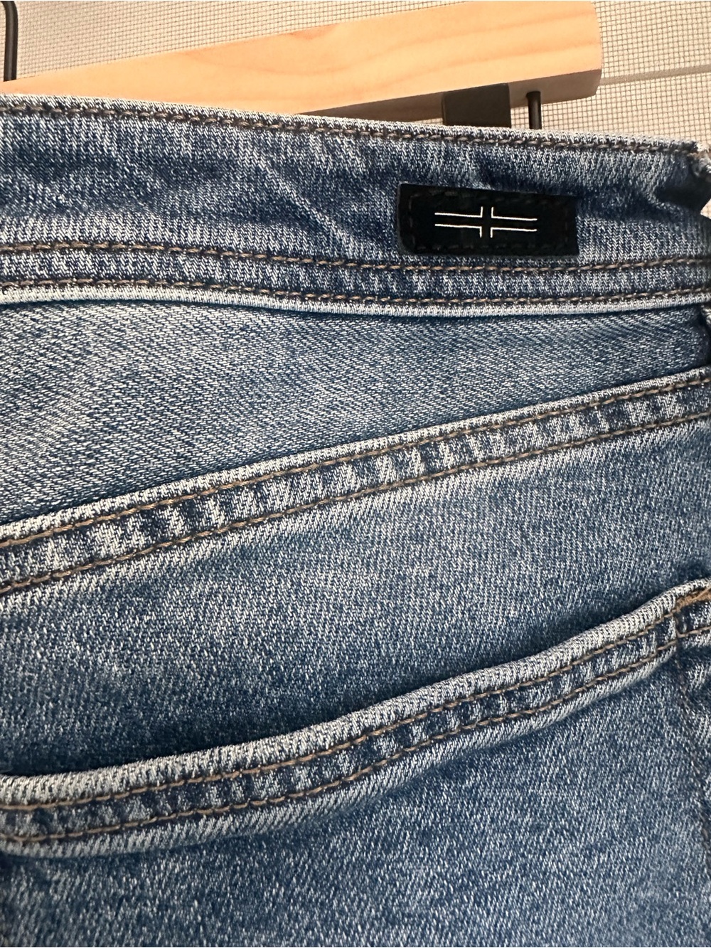 Liverpool Faded Wash The Keeper Boyfriend Jeans - Picture 6 of 10